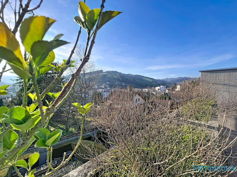 Appartement - 82 m² - 4 pièces