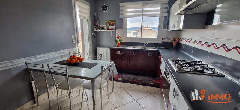 Maison traditionnelle - 100 m² - 4 pièces