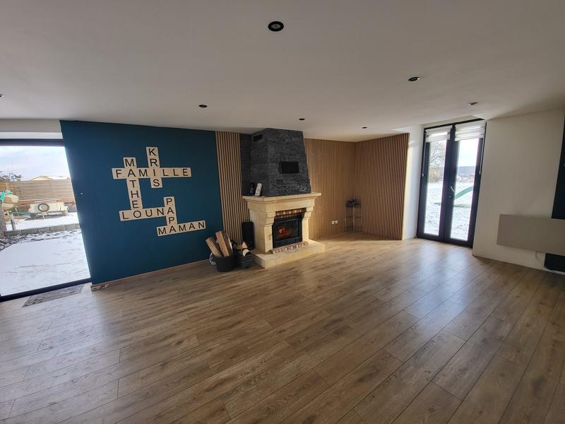 Maison - 253 m² - 7 pièces