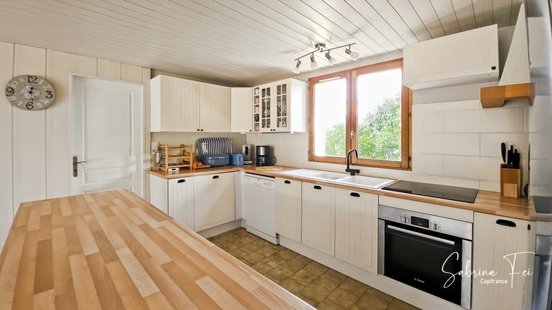 Maison - 110 m² - 4 pièces