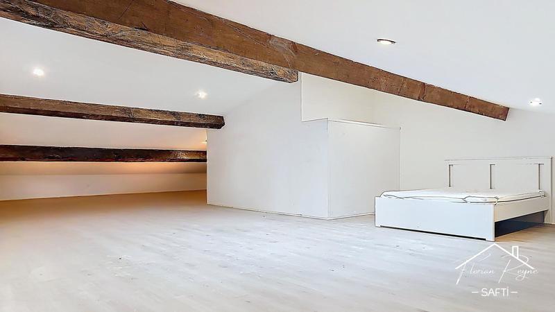 Maison - 178 m² - 7 pièces