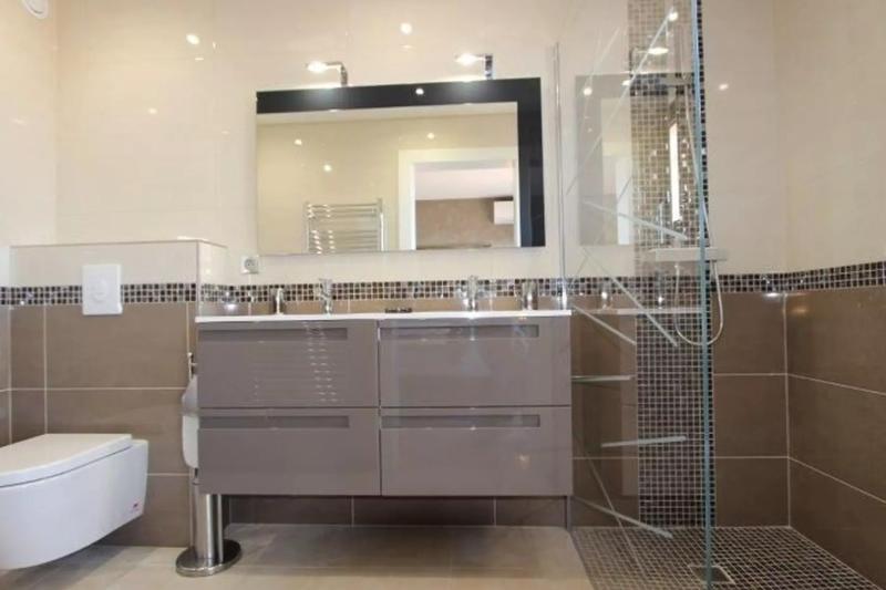 Appartement - 187 m² - 6 pièces