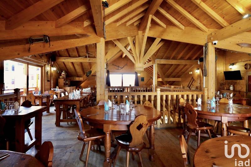 Local commercial - 210 m²