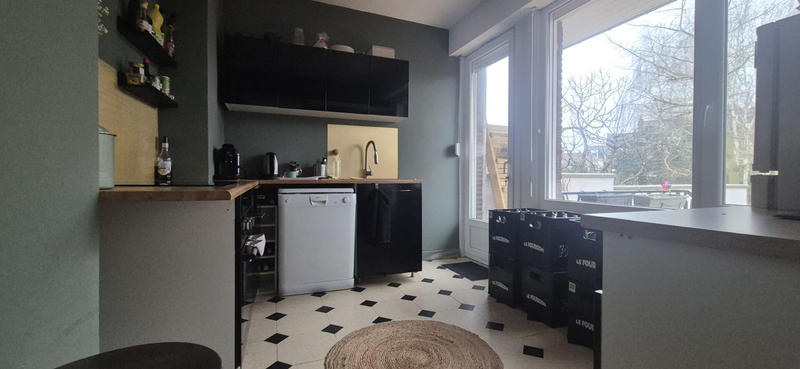 Maison - 246 m² - 9 pièces