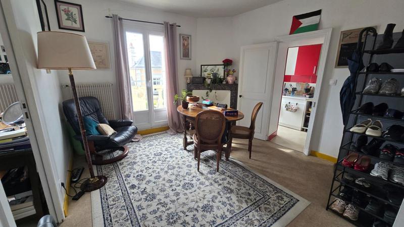 Immeuble - 144 m² - 9 pièces