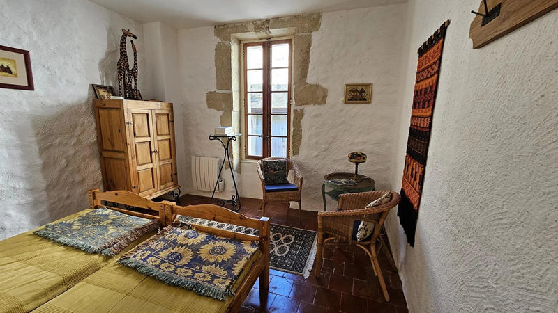 Maison traditionnelle - 226 m² - 7 pièces