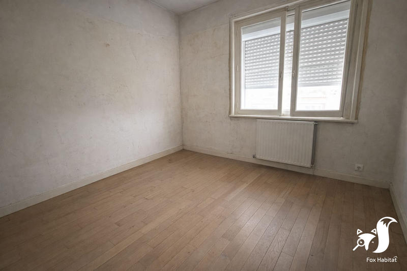 Maison - 89 m² - 6 pièces