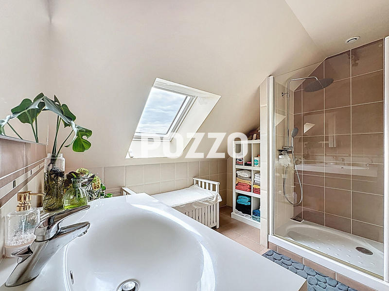 Maison - 116 m² - 6 pièces