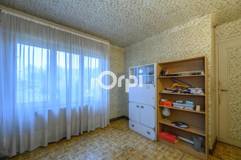 Maison - 96 m² - 5 pièces