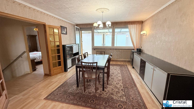 Maison - 104 m² - 5 pièces