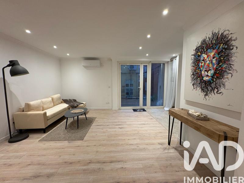 Appartement - 81 m² - 3 pièces