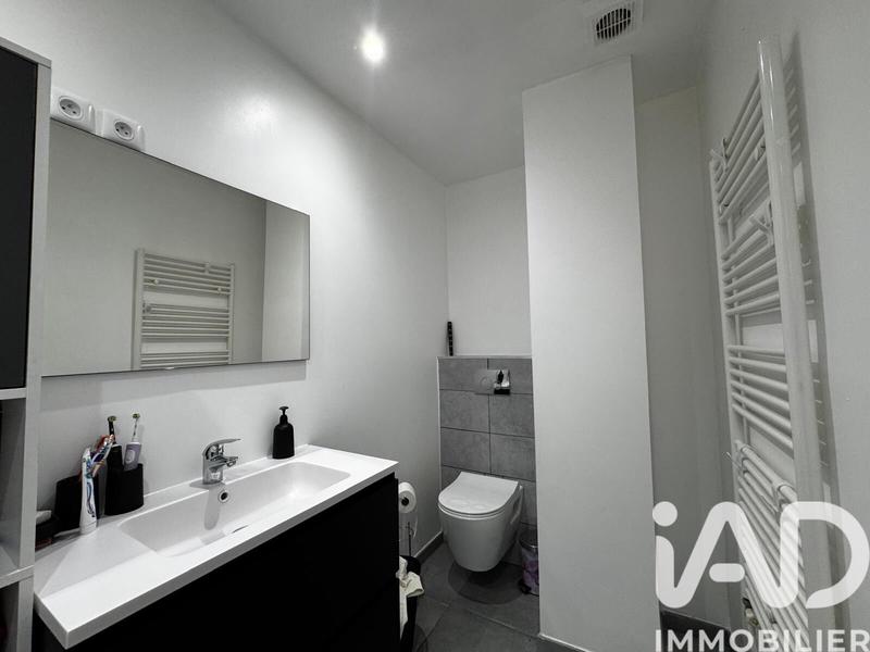 Maison - 94 m² - 5 pièces