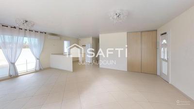 Maison - 111 m² - 4 pièces