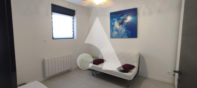 Maison - 83 m² - 3 pièces