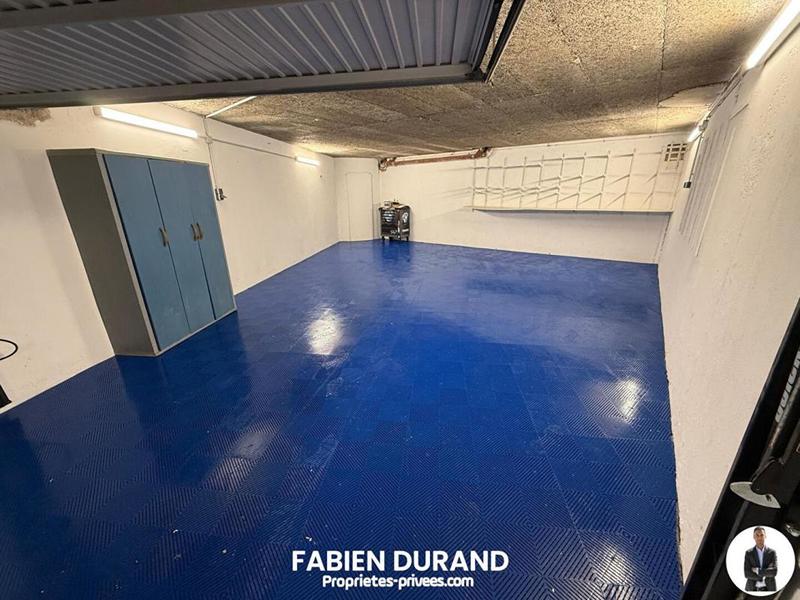 Parking / Garage - 46 m²