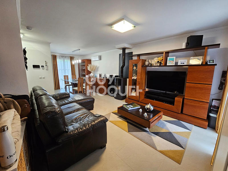 Maison - 105 m² - 5 pièces