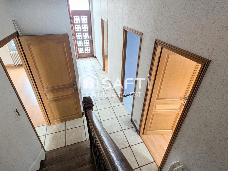 Maison - 128 m² - 7 pièces