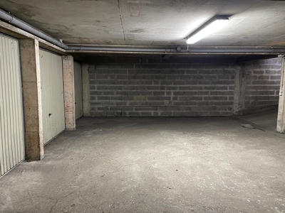 Parking / Garage - 13 m²