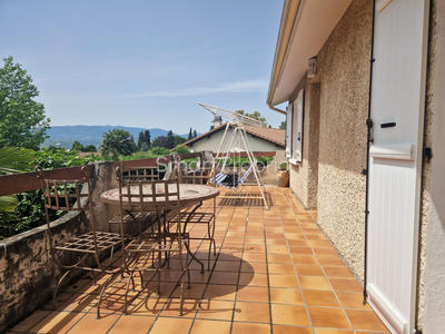 Maison - 82 m² - 4 pièces