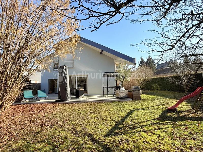 Maison - 160 m² - 6 pièces