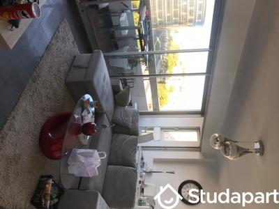 Chambre - 13 m² - 1 pièce