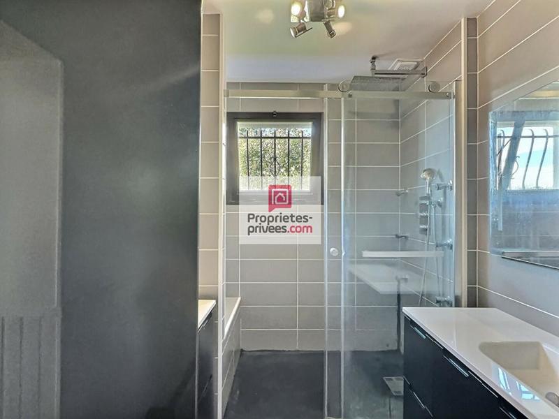 Maison - 177 m² - 6 pièces