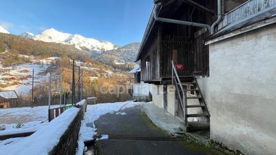 Maison - 140 m² - 4 pièces