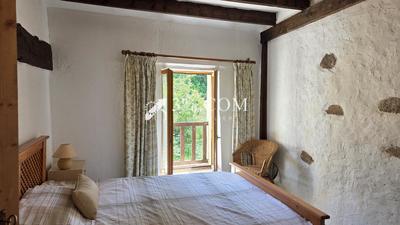 Maison en pierre - 86 m² - 4 pièces