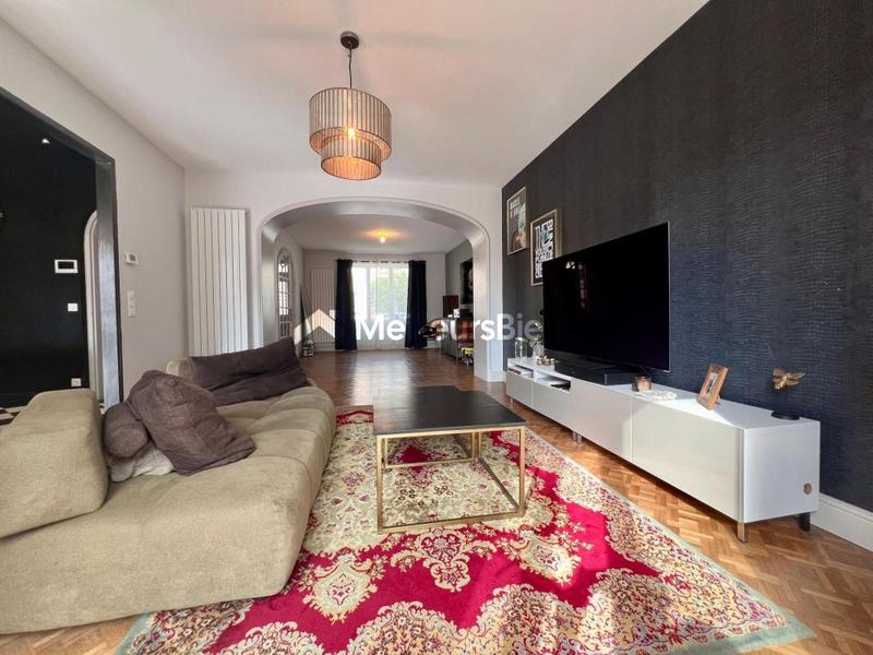 Maison bourgeoise - 135 m² - 5 pièces