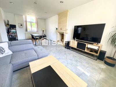 Appartement - 85 m² - 3 pièces