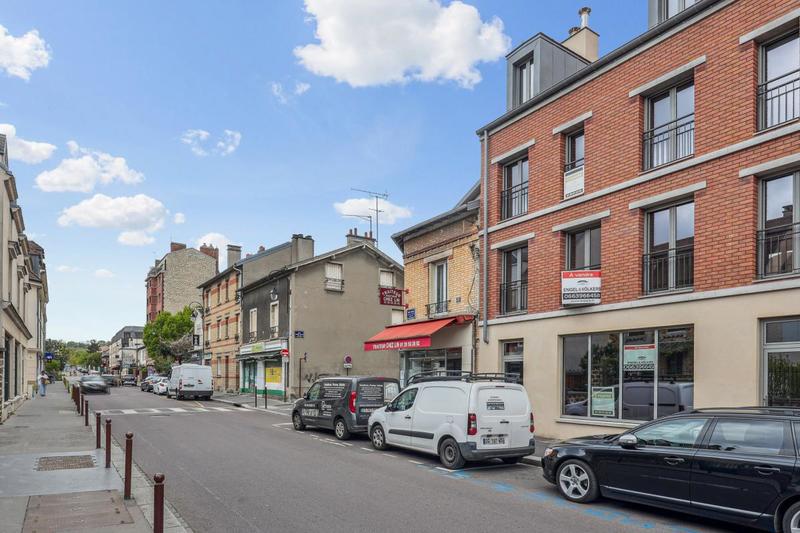 Immeuble - 361 m² - 9 pièces