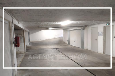 Parking / Garage - 24 m²