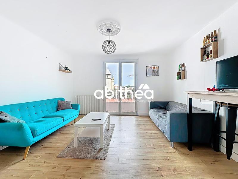 Appartement - 82 m² - 5 pièces