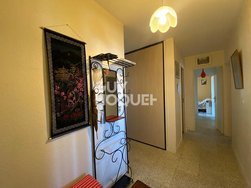 Appartement - 118 m² - 6 pièces