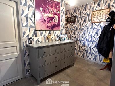 Maison - 98 m² - 5 pièces