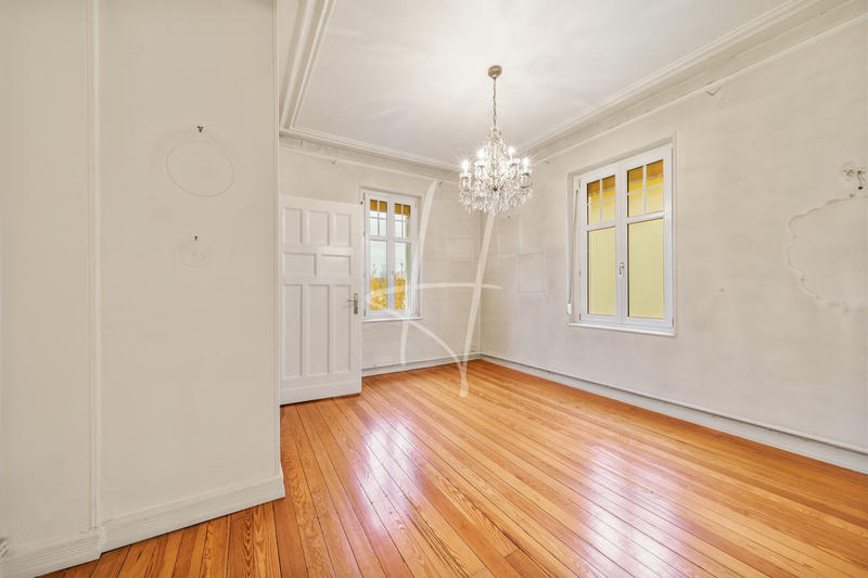 Duplex - 154 m² - 8 pièces