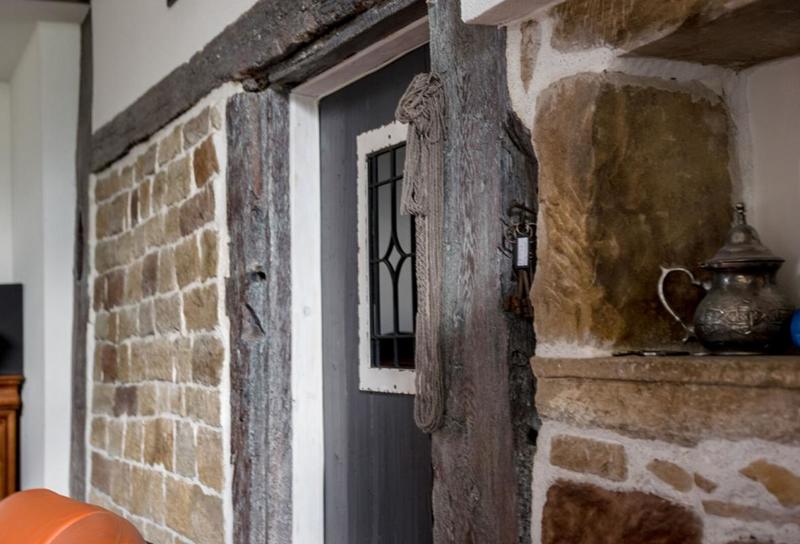 Maison - 220 m² - 8 pièces