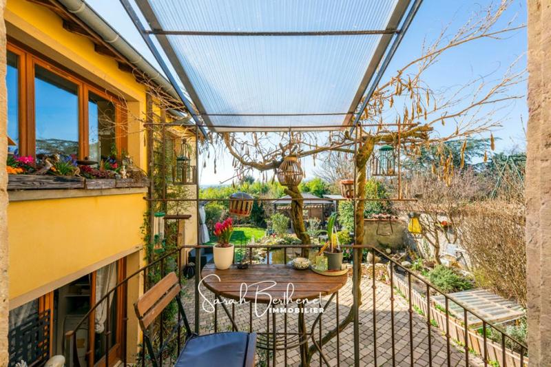 Maison - 159 m² - 6 pièces