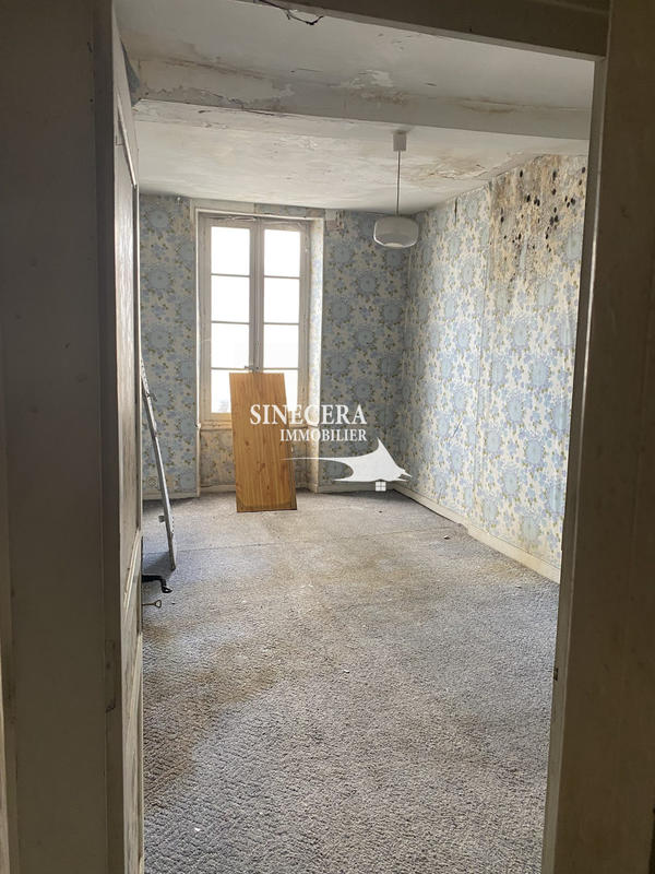 Local commercial - 236 m²