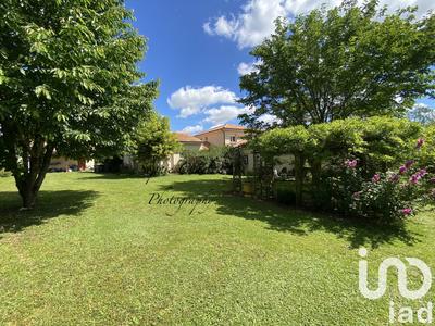 Maison - 294 m² - 7 pièces