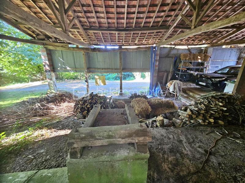 Maison - 265 m² - 8 pièces