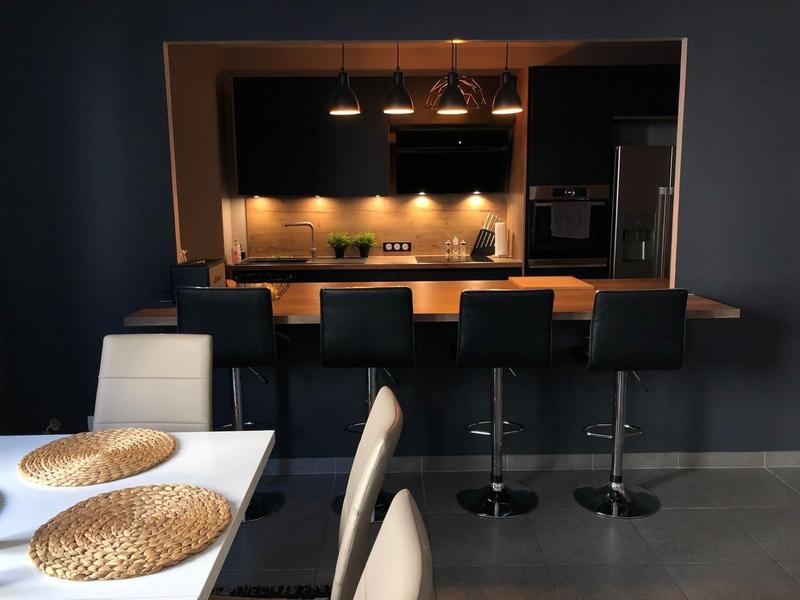 Appartement - 95 m² - 3 pièces