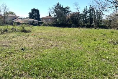 Terrain constructible - 580 m²