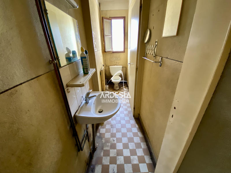 Maison - 137 m² - 7 pièces