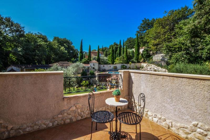 Maison - 185 m² - 5 pièces