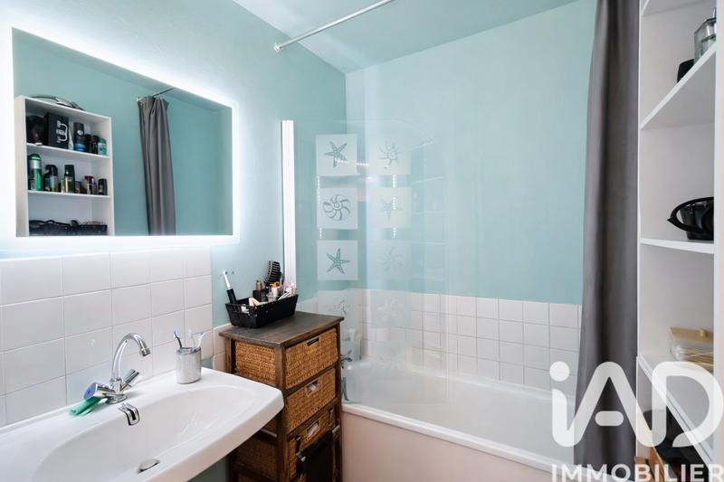 Maison - 93 m² - 5 pièces