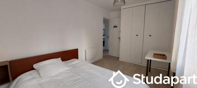 Chambre - 9 m² - 1 pièce