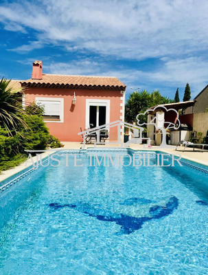 Maison - 140 m² - 5 pièces