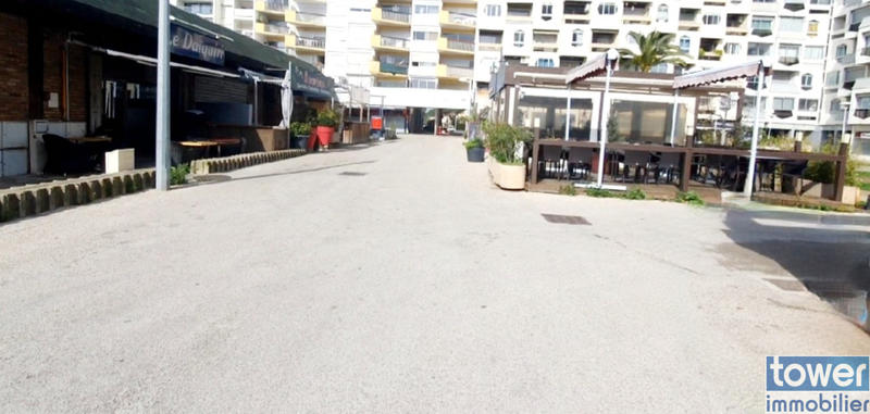 Fonds de commerce - Magasins - 100 m²