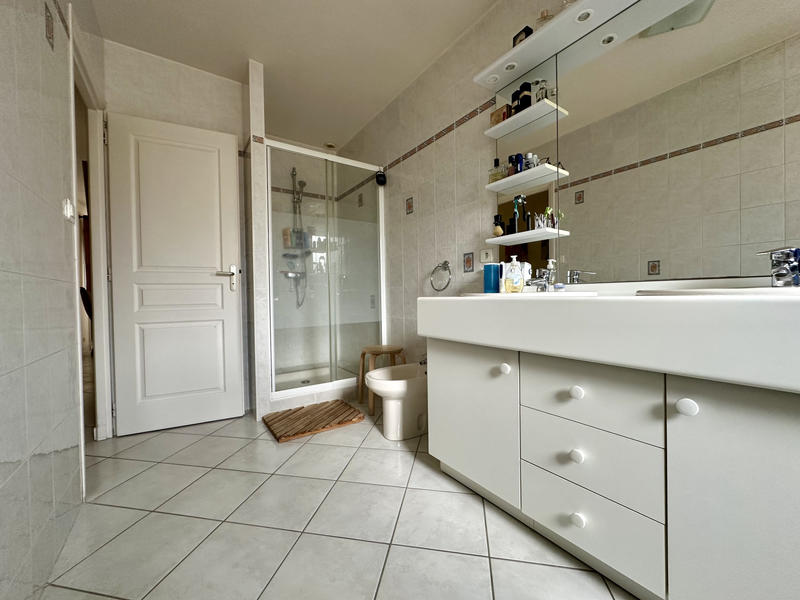 Maison - 165 m² - 7 pièces